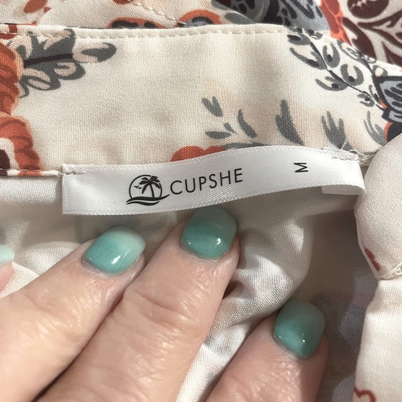 Cupshe dress - Picture 5 of 5